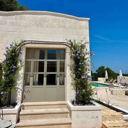 Trullo Botanico Villa